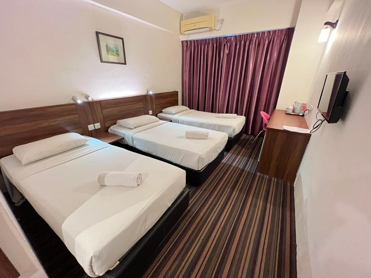 Hotel Yt Midtown Kuala Terengganu Exteriör bild